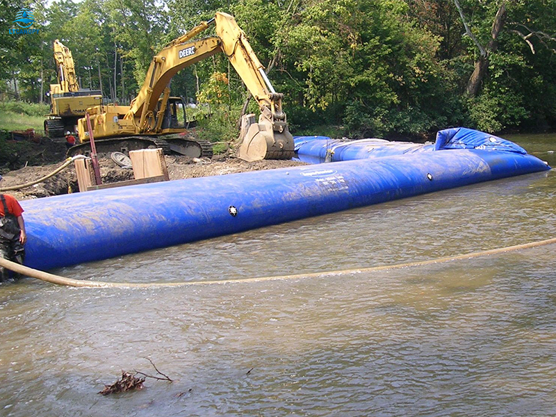 Water Inflated Cofferdam for Construction