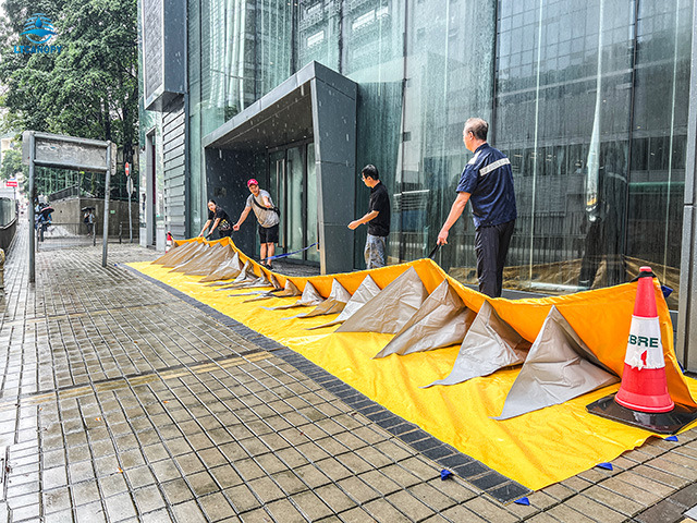 Portable water gate flood barrier system for flood control
