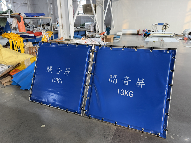 Free Standing Soundproof Screen