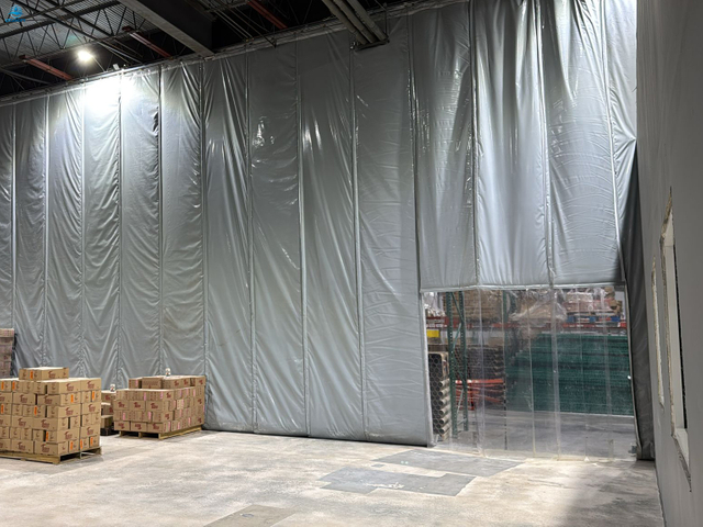 Retractable Insulated Industrial Curtains