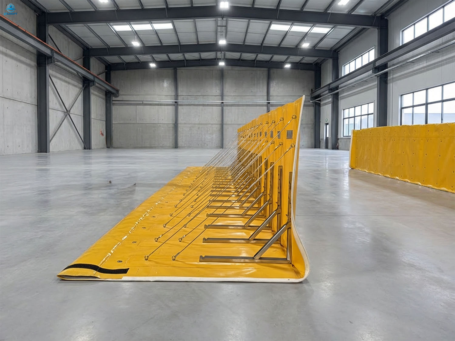 PVC L-type flood barrier, protect your safe home