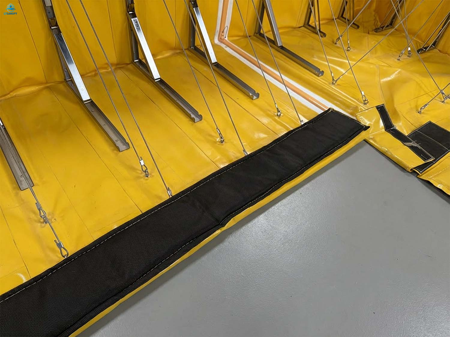 PVC L-type flood barrier, protect your safe home