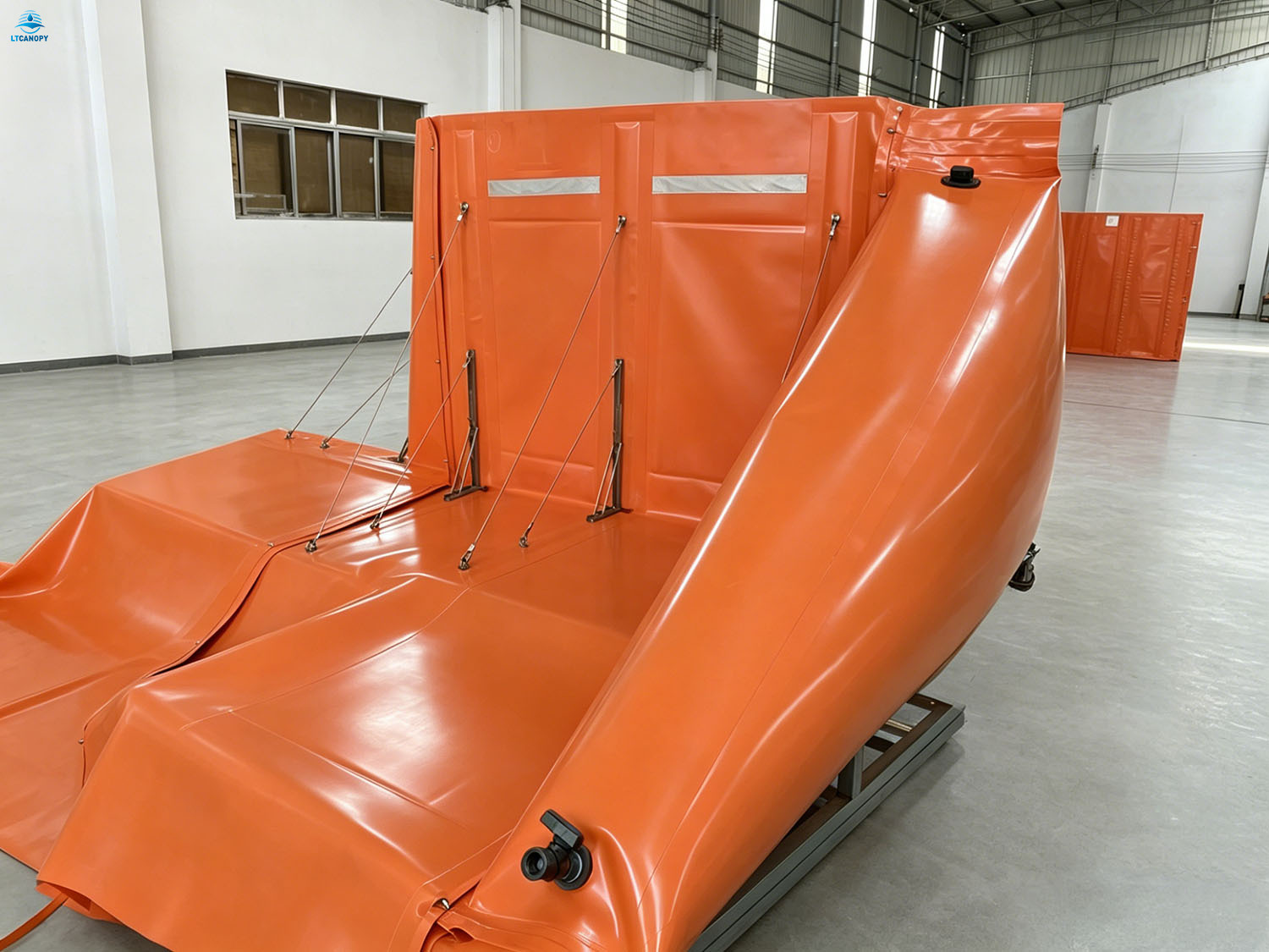 1.8m customized flood barrier for houses, heavy-duty protection against flooding